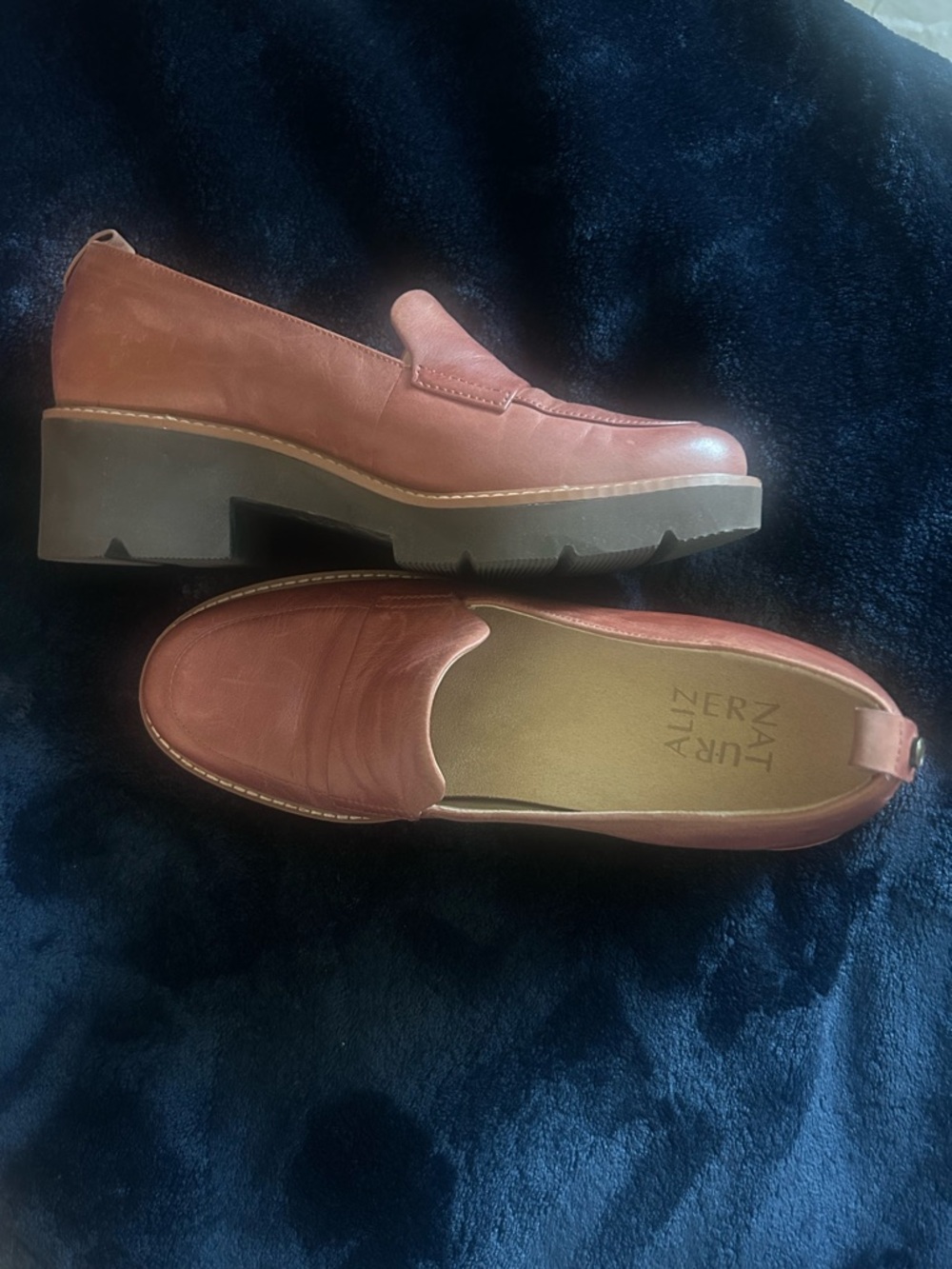 Naturalizer Darry Lug Sole Brown Leather Loafers size 7.5